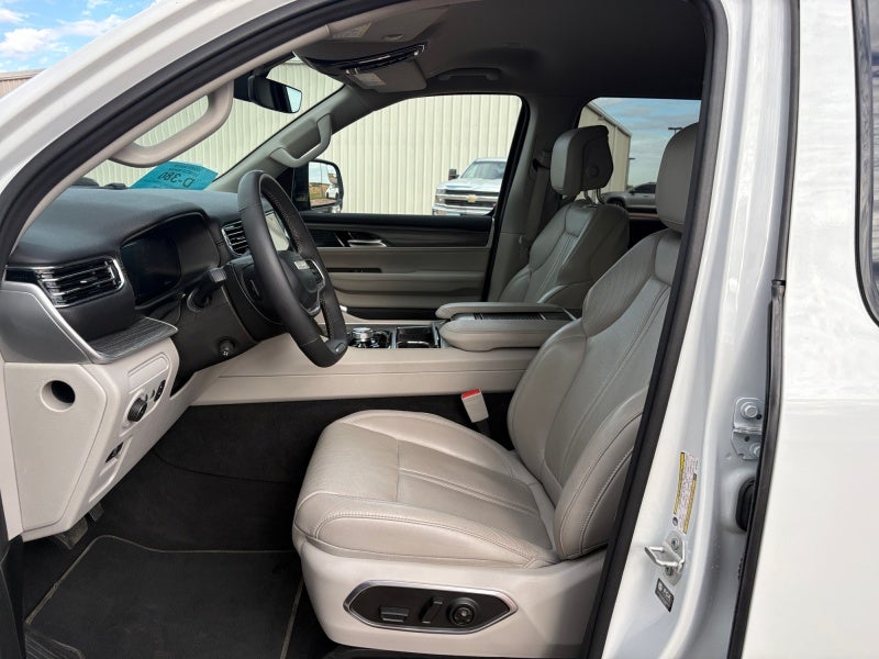 2024 Jeep Wagoneer L Series III