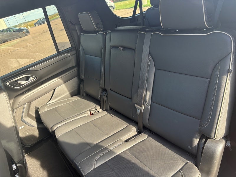 2024 GMC Yukon XL SLT