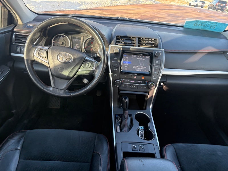 2016 Toyota Camry XSE