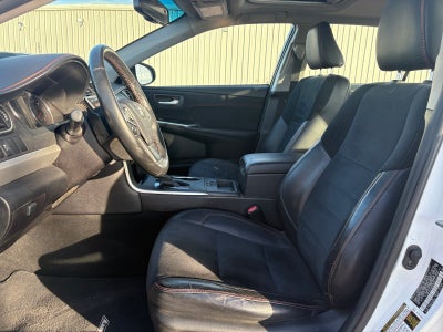 2016 Toyota Camry XSE